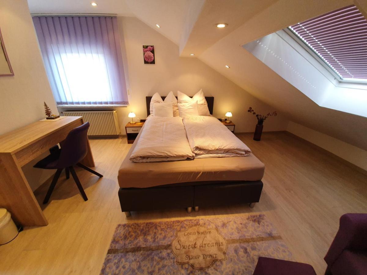 Gaestehaus Aurelia Wiesau Bagian luar foto