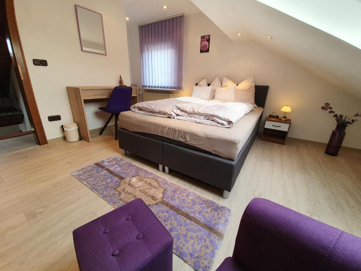 Gaestehaus Aurelia Wiesau Bagian luar foto