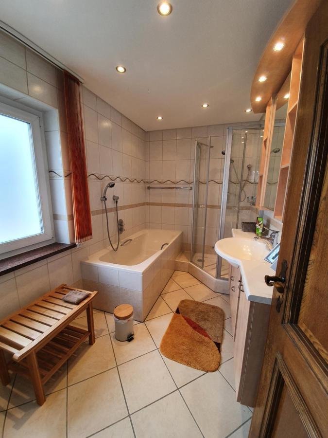 Gaestehaus Aurelia Wiesau Bagian luar foto